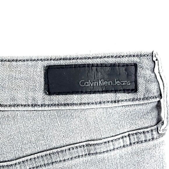 Calvin Klein Jeans Gray City‎ Short Size 2 Mid Rise Denim Shorts 28/9.5 - Picture 5 of 10